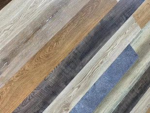 Transportation process of the SPC floor in the Golden Lion factory