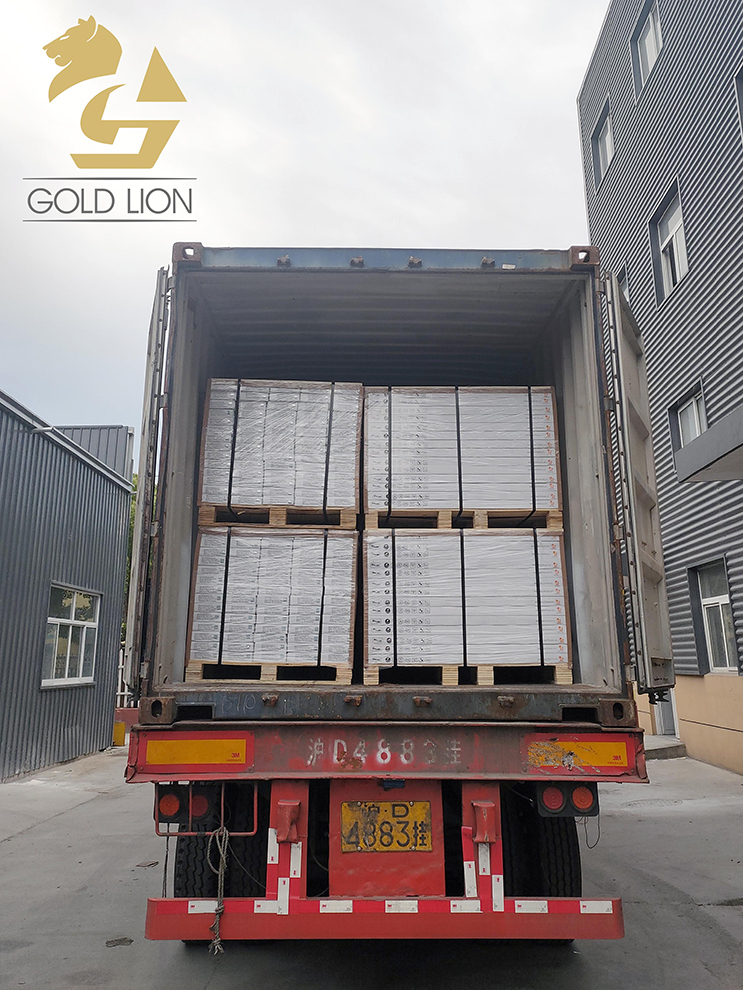 Gold lion SPC Floorings are ready ship to United States